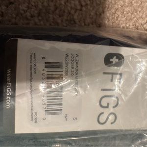 Sm Zamora Maternity Figs-Navy NWT
